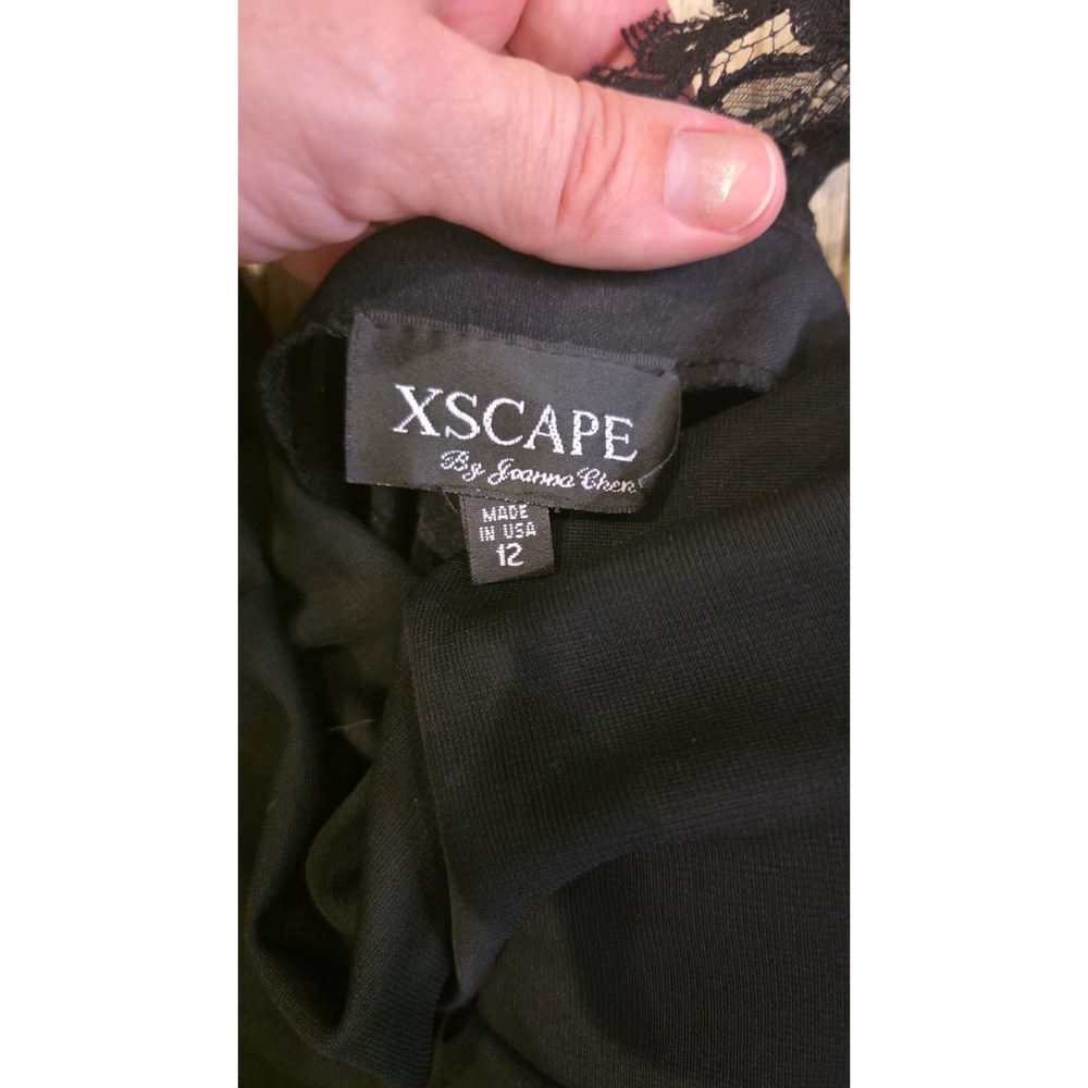 Xscape Black Lace Cap Sleeve Cowl Neck Ruched Maxi Gown Open Back Front Slit 12 - Picture 9 of 9